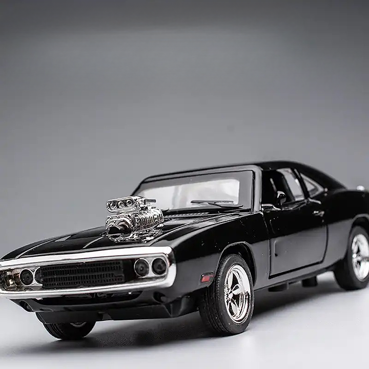 MINIATURE DODGE CHARGER 1970 1:32